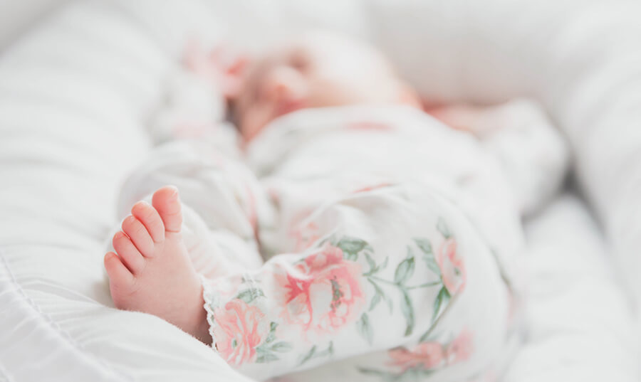 At What Age do Babies Grow out of Newborn Clothes The Trendy Toddler