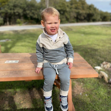 Sunday & Co. Aspen Jogger Pullover Top