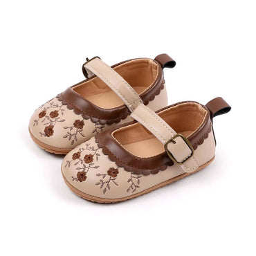 Scalloped Trim Floral Baby Shoes Beige 1