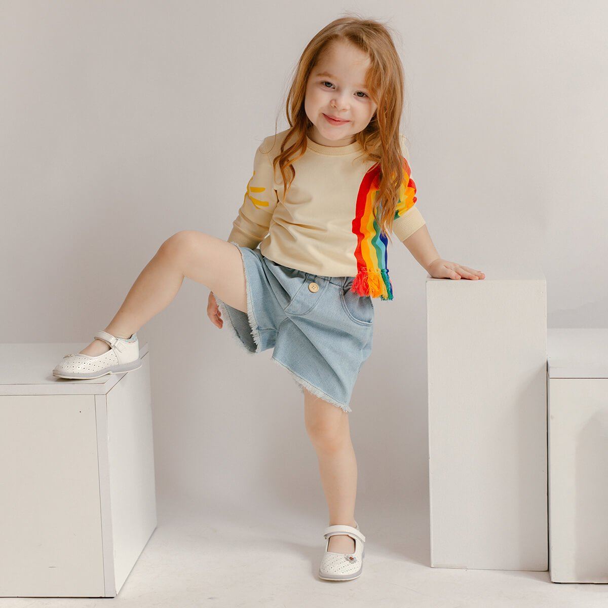https://thetrendytoddlers.com/cdn/shop/products/Rainbow_and_Sun_Pullover_1200x.progressive.jpg?v=1661779616